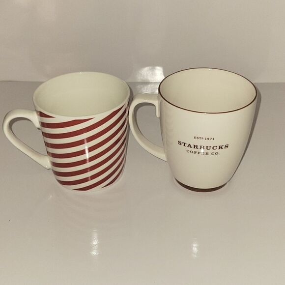 Starbucks Mugs Set of 2 Striped Christmas and Brown Coffee Co Mugs - Picture 4 of 5